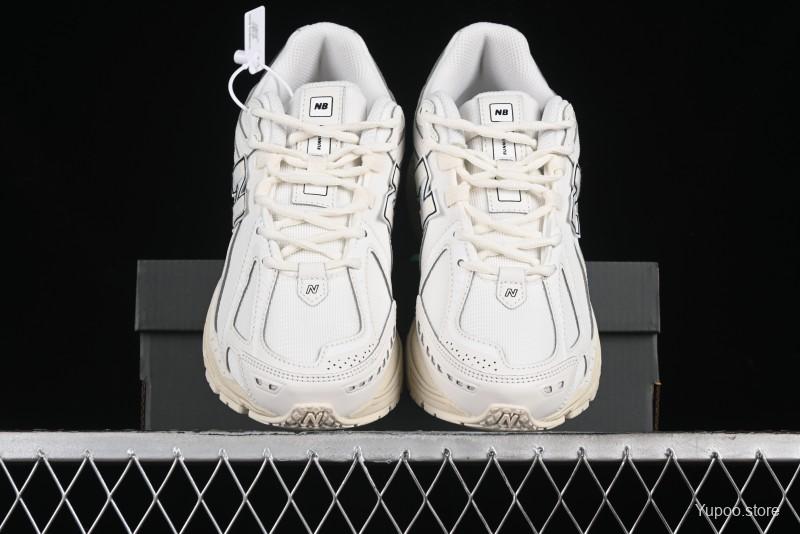 New Balance 1906R white