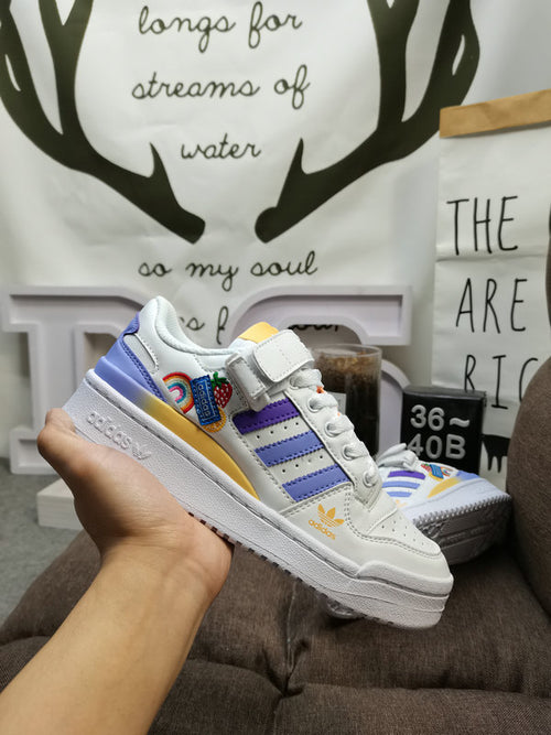 Forum stickers purple