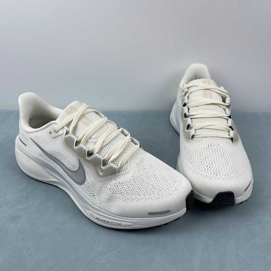 Zoom Pegasus 41 phantom grey white