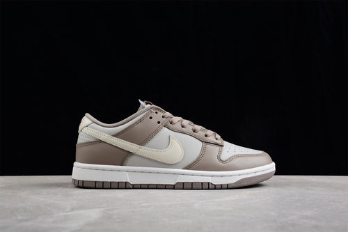 Dunk Low moon fossil