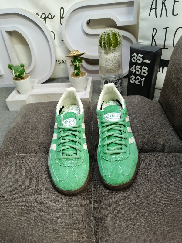 Spezial light green