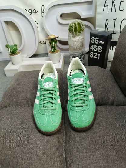 Spezial light green