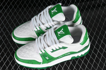 LV trainer signature green