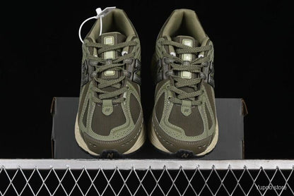 New Balance 1906R military green