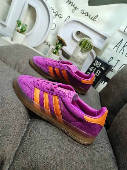 Gazelle indoor purple orange