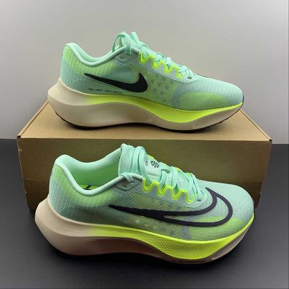 Zoom Fly 5 mint foam