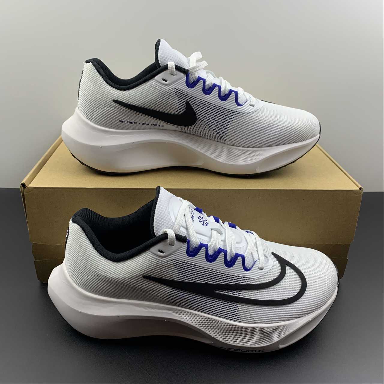 Zoom Fly 5 white blck blue