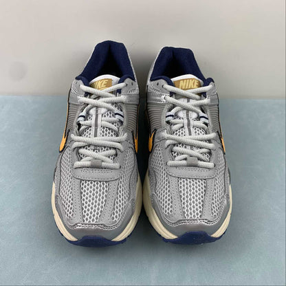 Zoom Vomero 5 grey yellow
