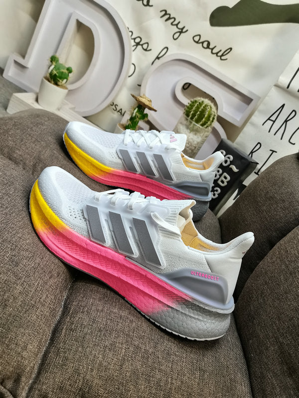 UltraBoost 5 white grey pink