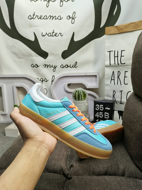 Gazelle indoor prevolved blue