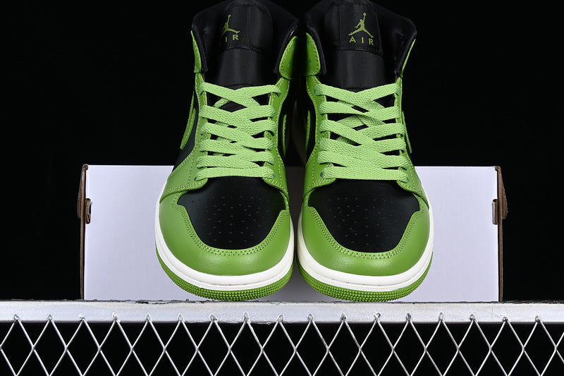 Jordan 1 Mid black green