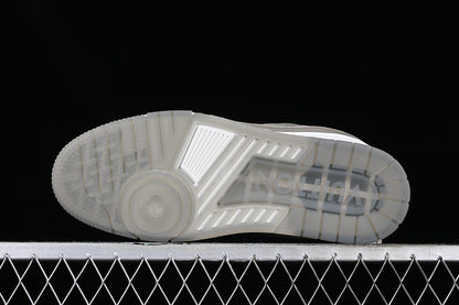 LV trainer white grey