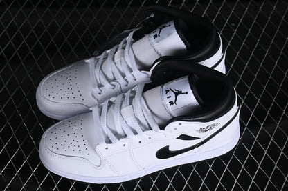 Jordan 1 Mid white black