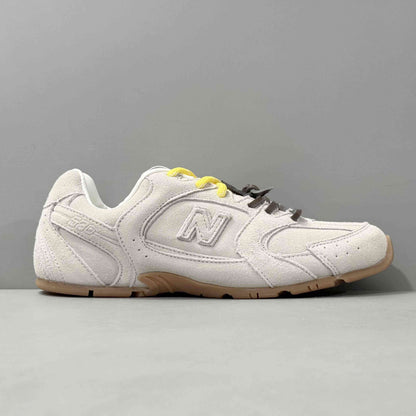 New Balance 530 x MIU MIU white