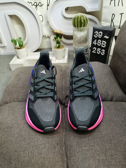 UltraBoost 5 black blue purple