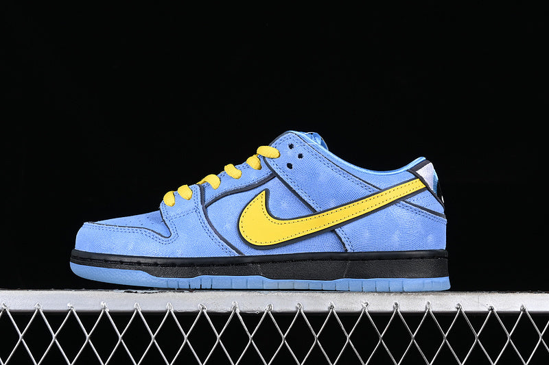 Dunk Low SB powerpuff blue