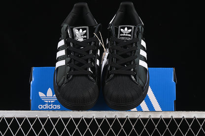 Superstar core black