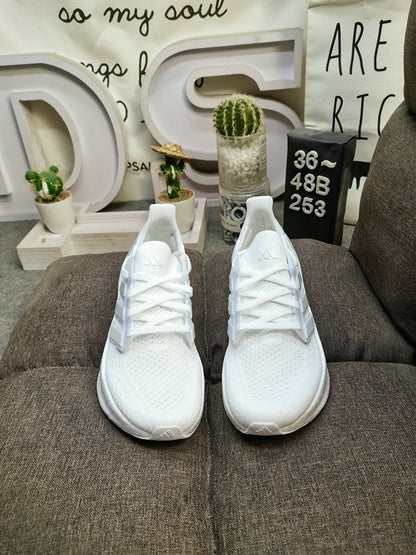 UltraBoost 5 full white