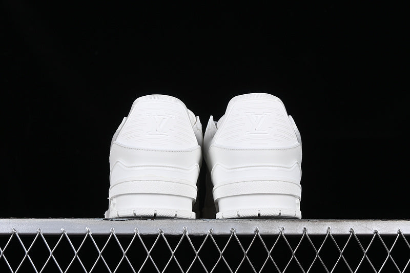 LV trainer full white