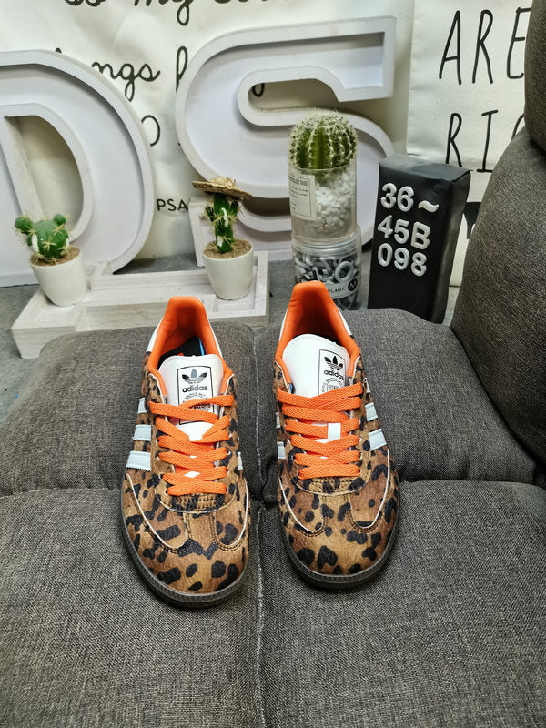 Samba preloved leopard