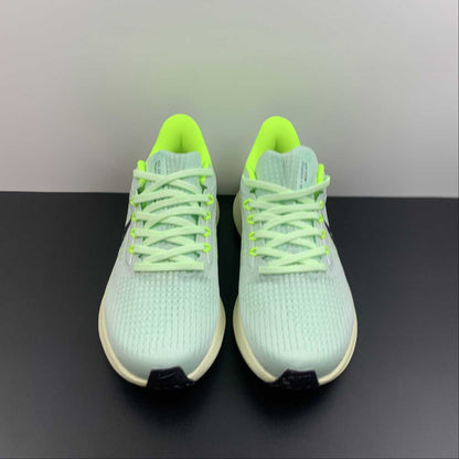 Zoom Pegasus 39 fluorescent green