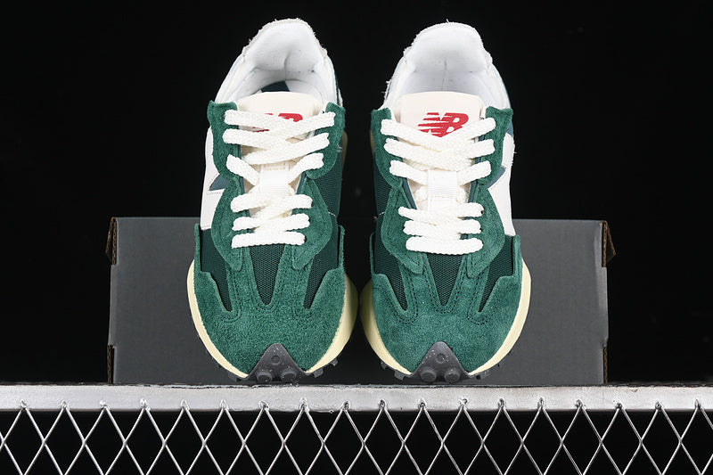 New Balance 327 marsh green