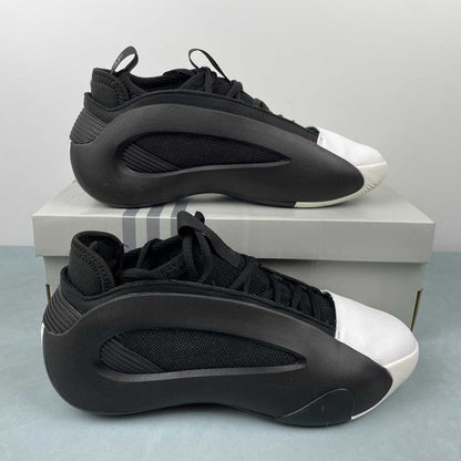 Harden Vol.8 black white