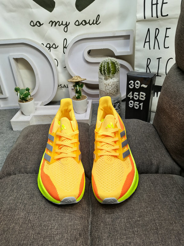 UltraBoost orange