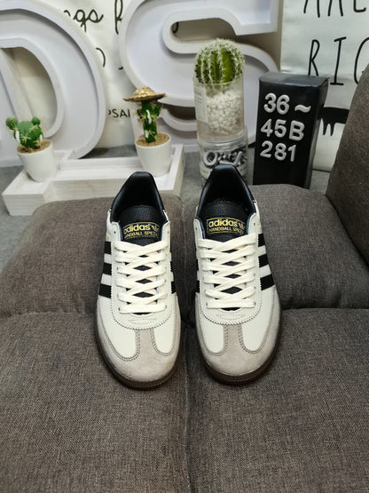Spezial beige black