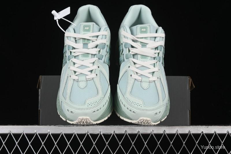 New Balance 1906R jade green