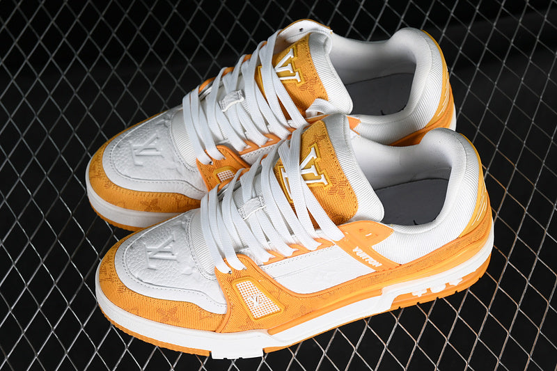 LV trainer white mustard