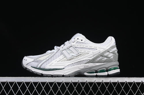 New Balance 1906R white light grey