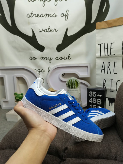 Gazelle blue