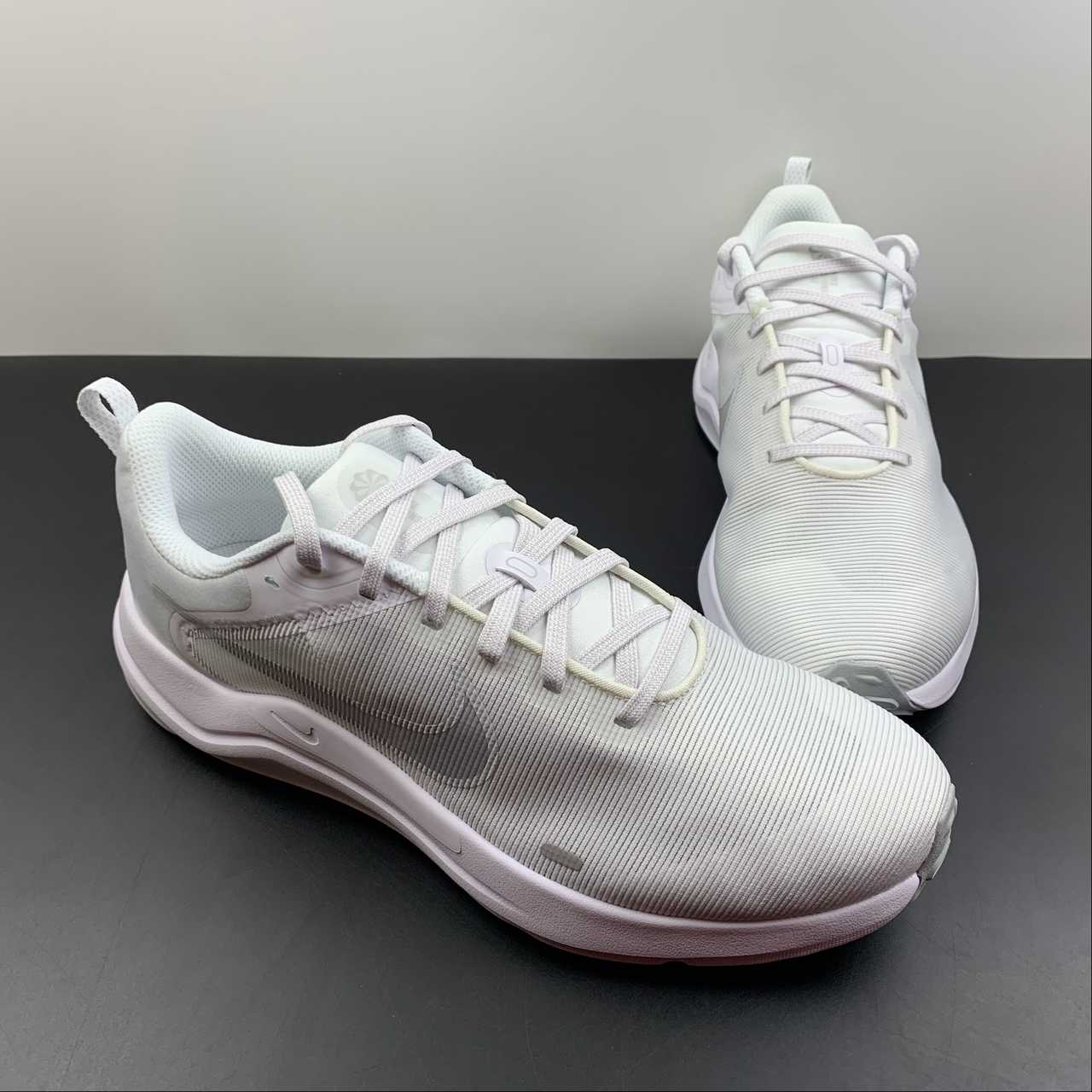 DownShifter white