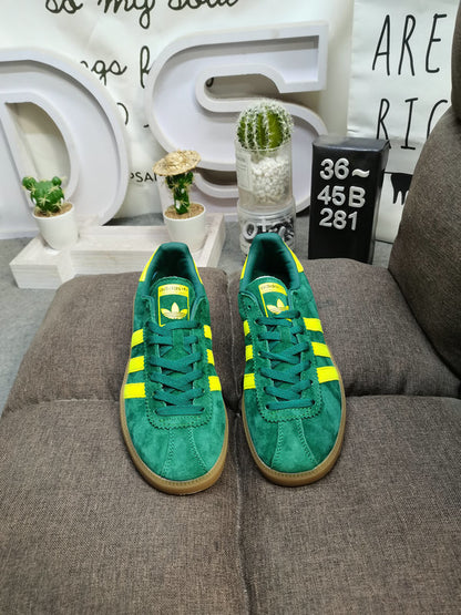 Bermuda military yellow