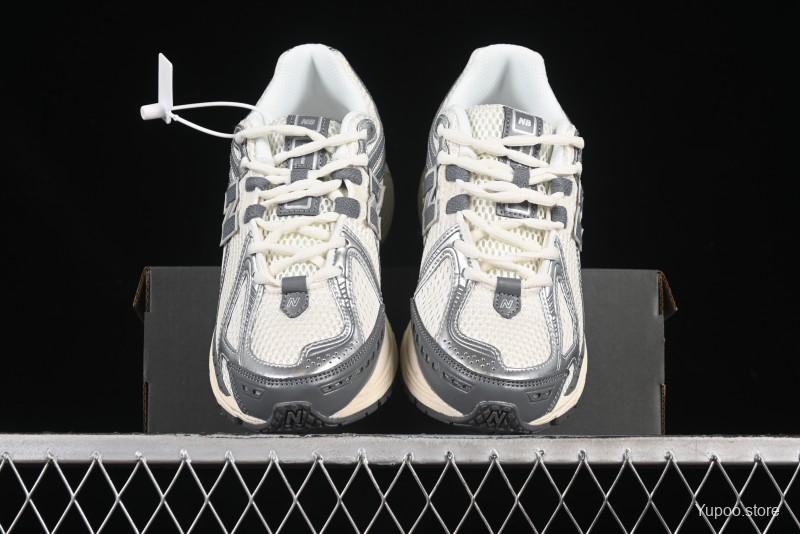 New Balance 1906R white grey