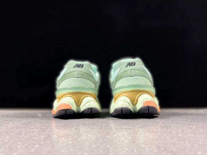 New Balance 9060 mint orange