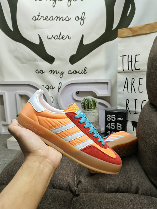 Gazelle indoor prevolved orange