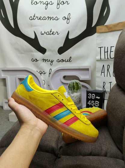 Bermuda yellow red blue