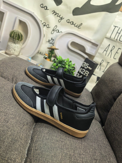 Samba jane ballerina black white
