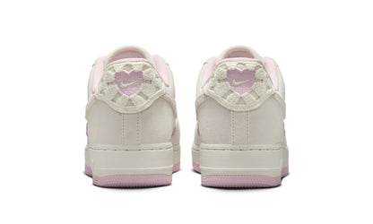 Air Force 1 low valentine´s day